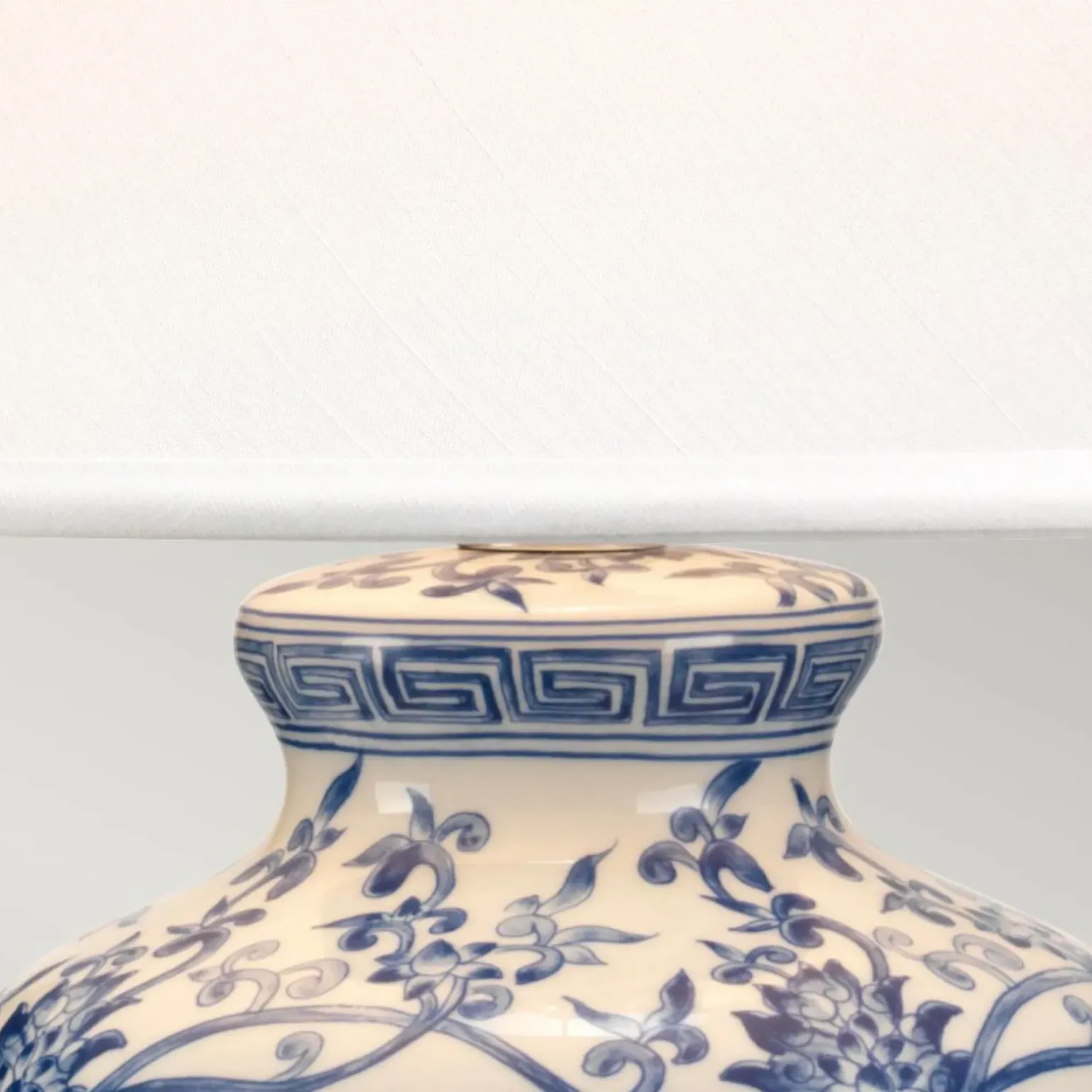 Sklep Kaja Biało-niebieska lampa stołowa BLUE-G-JAR-TL z serii BLUE GINGER JAR