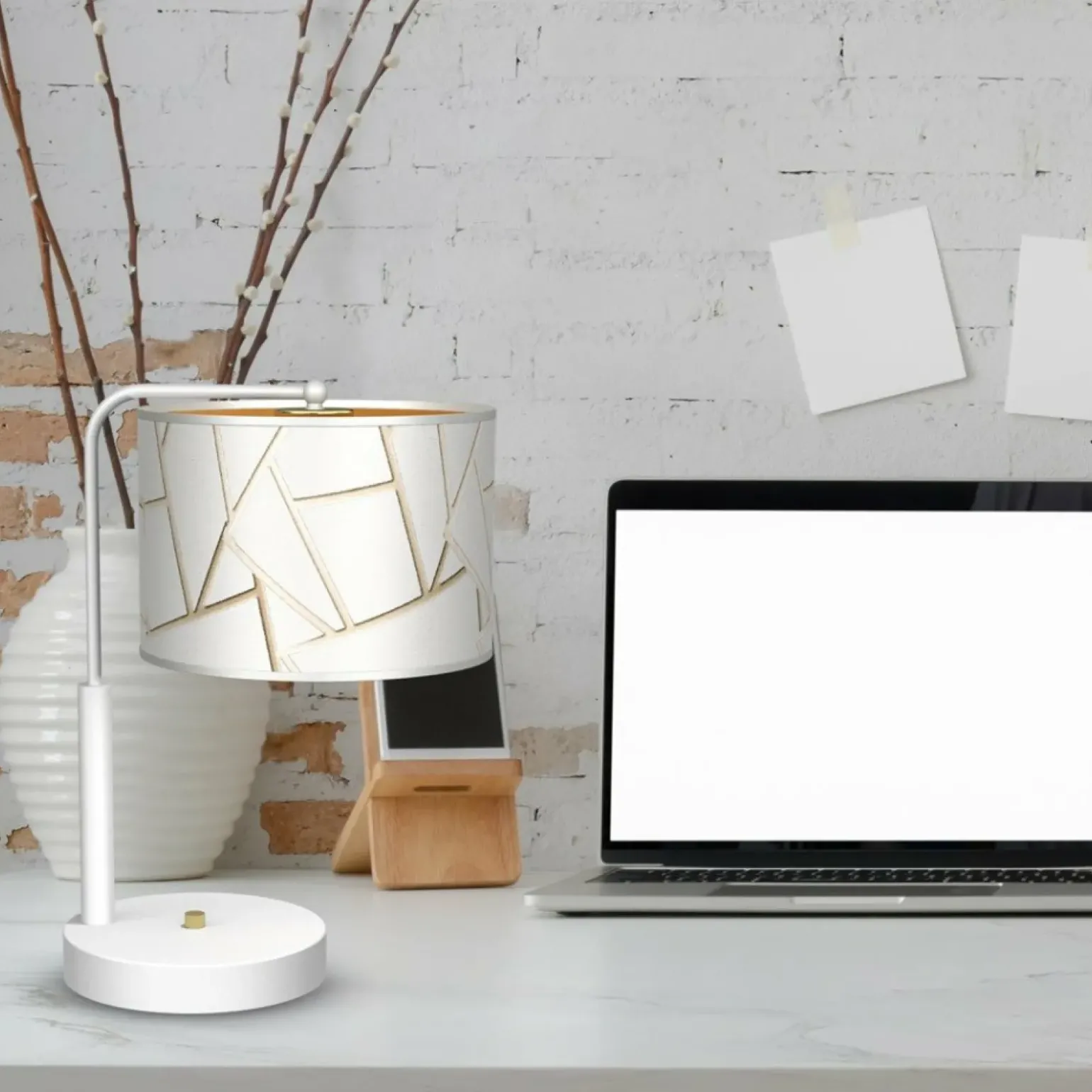 Sklep Kaja Biało-złota lampka stołowa, do salonu MLP7570 z serii ZIGGY | Kaja Oświetlenie
