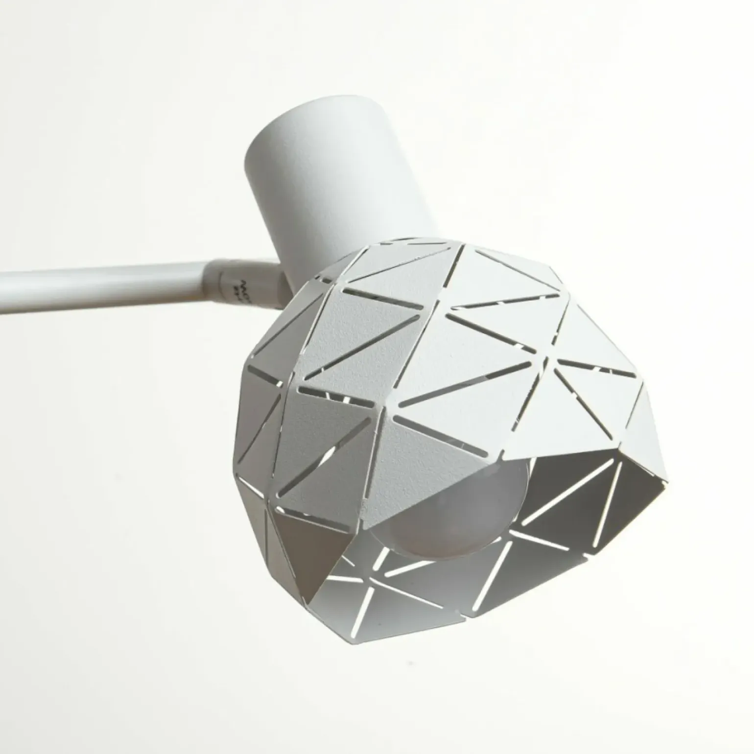 Hot Biały, podwójny reflektor na listwie LP-8069/2WS WH REUS | Kaja Żyrandole Nowoczesne