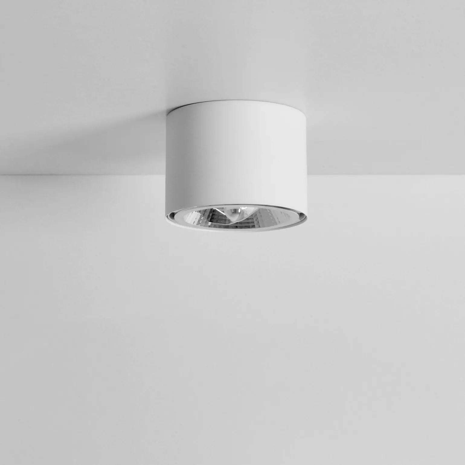 Sklep Kaja spot w kształcie walca, do korytarza K-5133 z serii HORN | Kaja