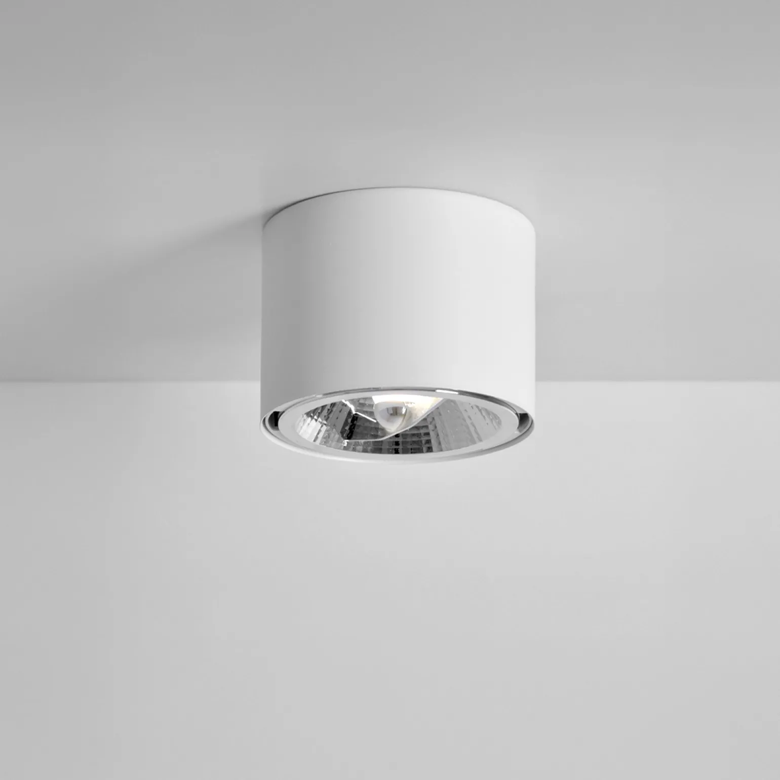 Sklep Kaja spot w kształcie walca, do korytarza K-5133 z serii HORN | Kaja