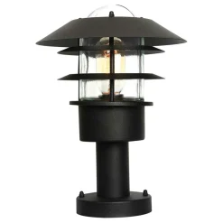 Sklep Kaja Czarna lampa zewnętrzna, niska HELSINGOR-PED-BK z serii HELSINGOR