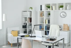 Sklep Kaja Czarna lampka biurkowa z wbudowanym LED-em 8404 | Kaja Oświetlenie