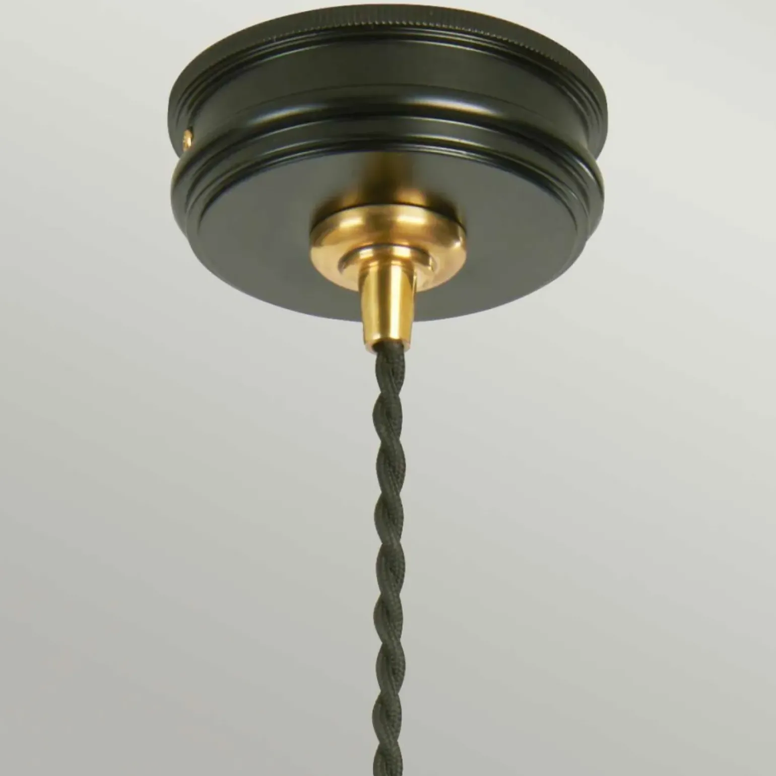 New Czarna, wyjątkowa lampa wisząca DOUILLE-P-BPB z serii DOUILLE Żyrandole Nowoczesne