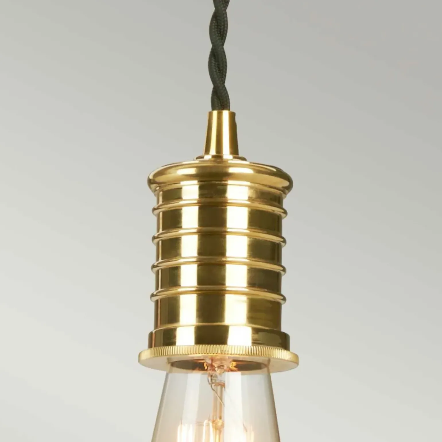 New Czarna, wyjątkowa lampa wisząca DOUILLE-P-BPB z serii DOUILLE Żyrandole Nowoczesne