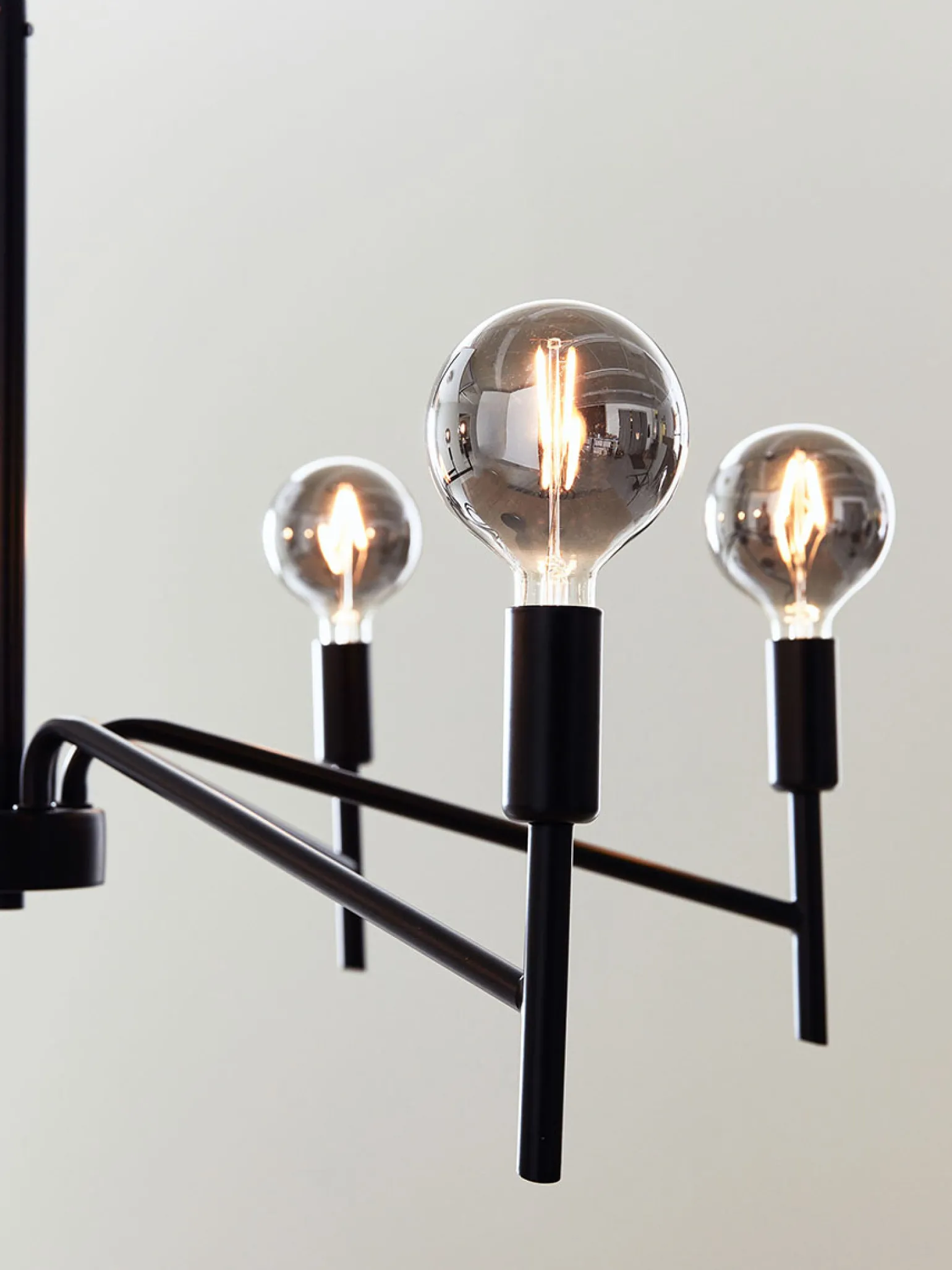 Sklep Kaja Czarny żyrandol z sześcioma małymi gwintami 108209 | Kaja Oświetlenie