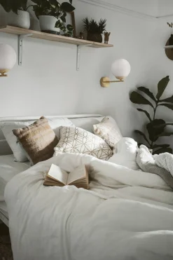 Sklep Kaja Dekoracyjna lampa ścienna, złoto-biały kinkiet K-5425 z serii REA