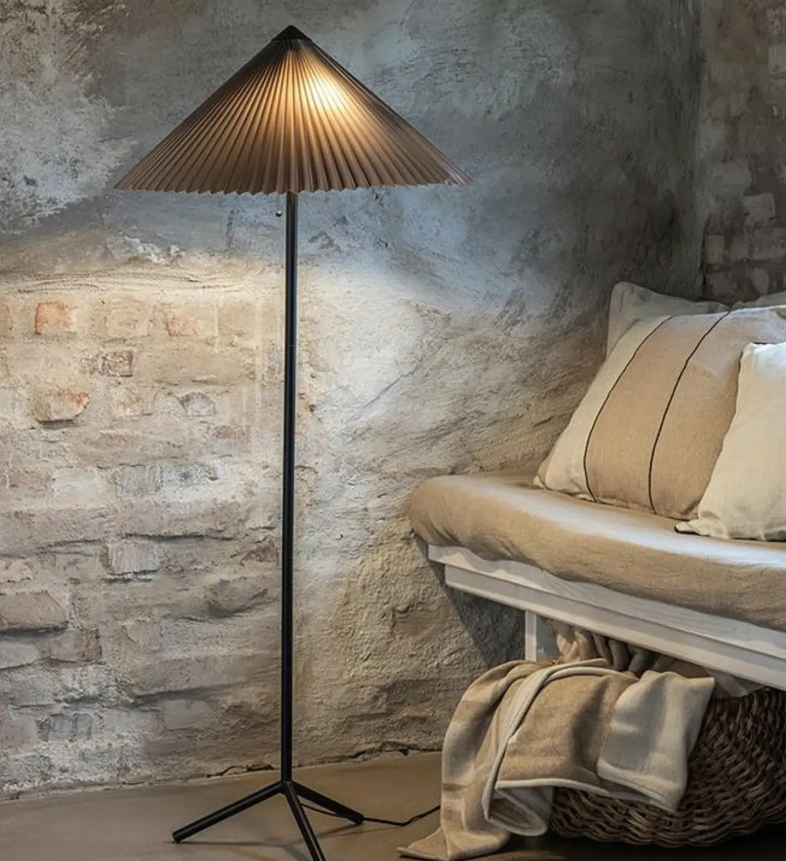 Sklep Kaja Dekoracyjna lampa podłogowa, plisowany abażur 108761 PLISADO | Kaja