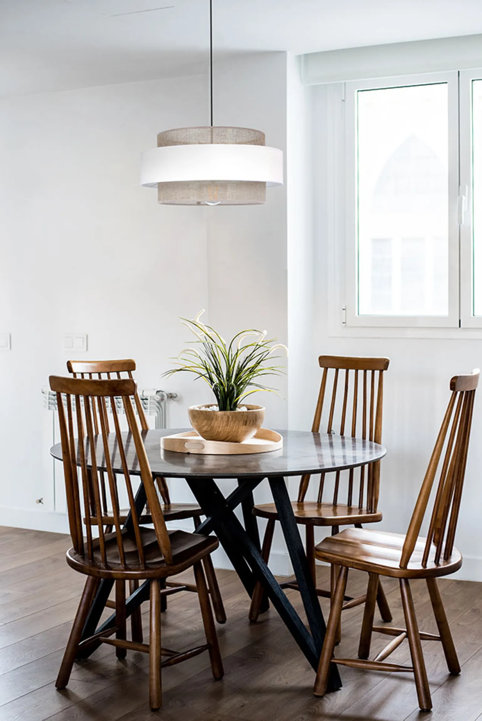 Sklep Kaja Dekoracyjna lampa wisząca, szeroki abażur K-5271 z serii CEZAR