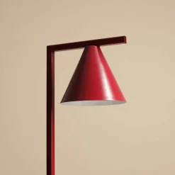 Sklep Kaja Designerska, czerwona lampa stołowa do biura 1108B15 z serii FORM