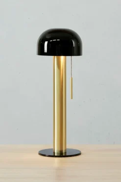 Sklep Kaja Designerska, nietypowa lampka stołowa do sypialni 108576 z serii COSTA