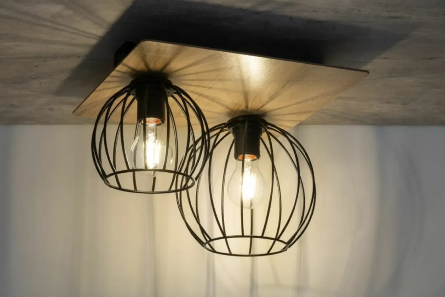 Store Dwupunktowy, druciany plafon do holu SIG 32358 z serii CYBER PROSTOKĄT Żyrandole Nowoczesne