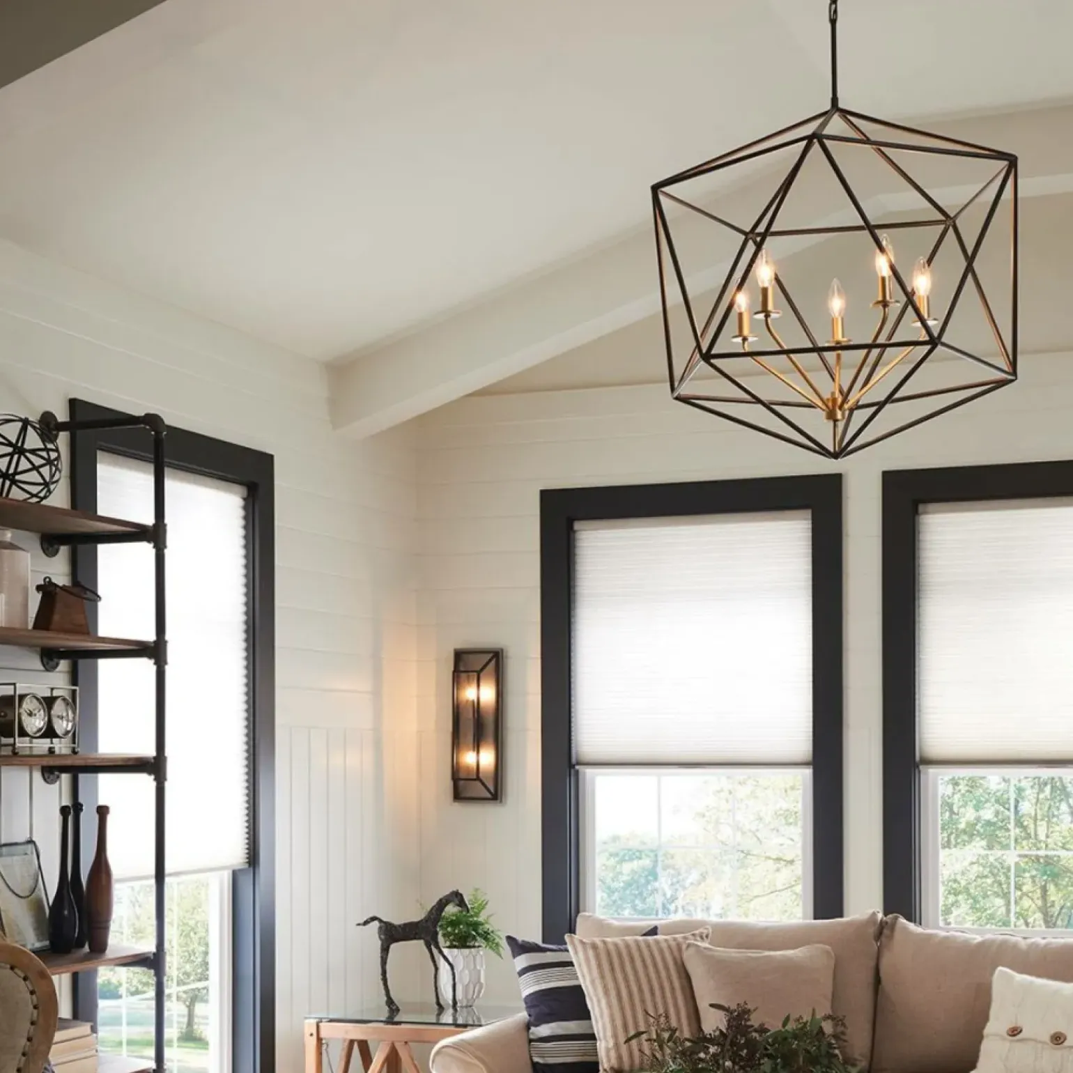 Shop Gustowna lampa wisząca, ze złotem HK-ASTRID-5P z serii ASTRID Żyrandole Nowoczesne