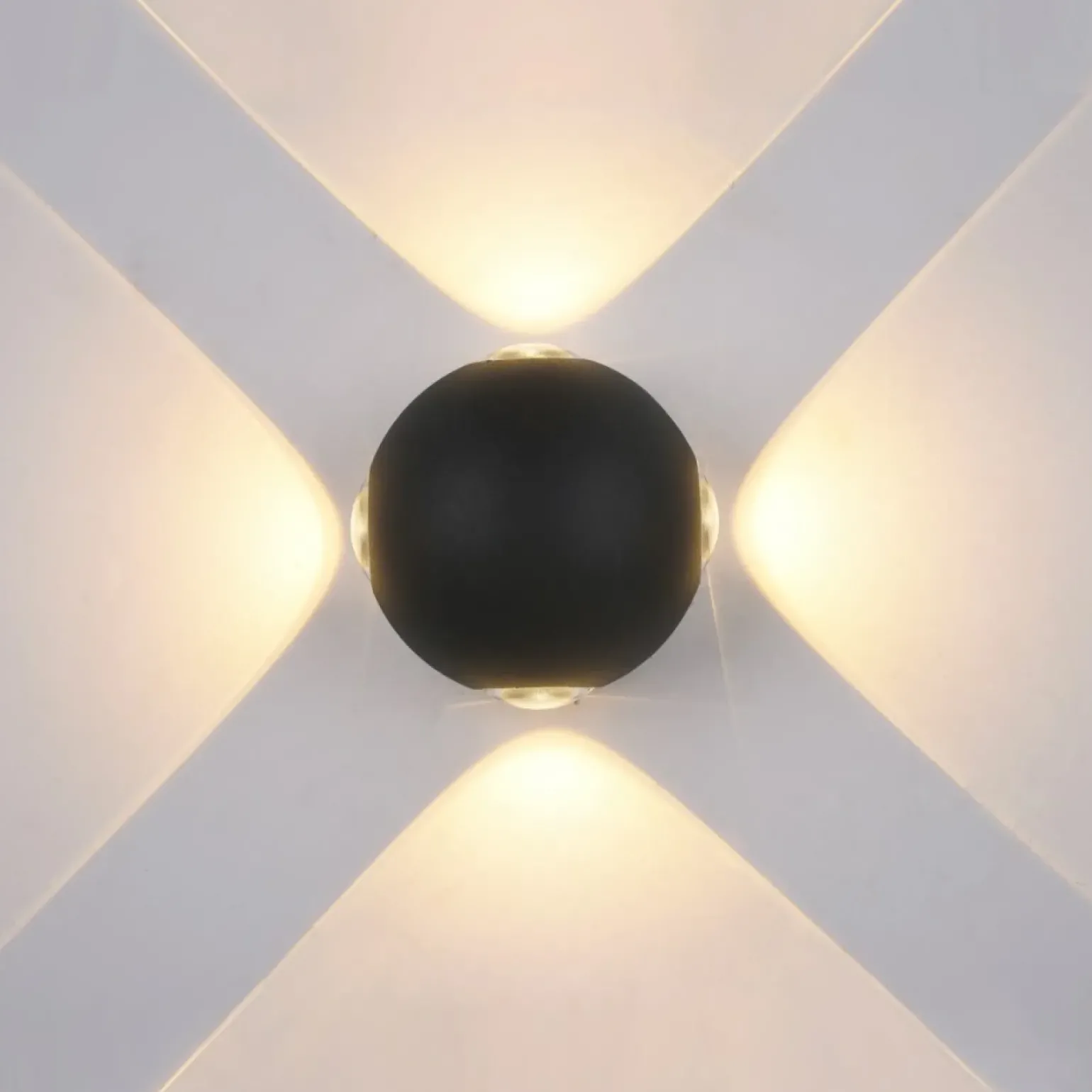 Sklep Kaja Kinkiet elewacyjny 4-stronny kula LED PL-307B TRIVENTO | Kaja