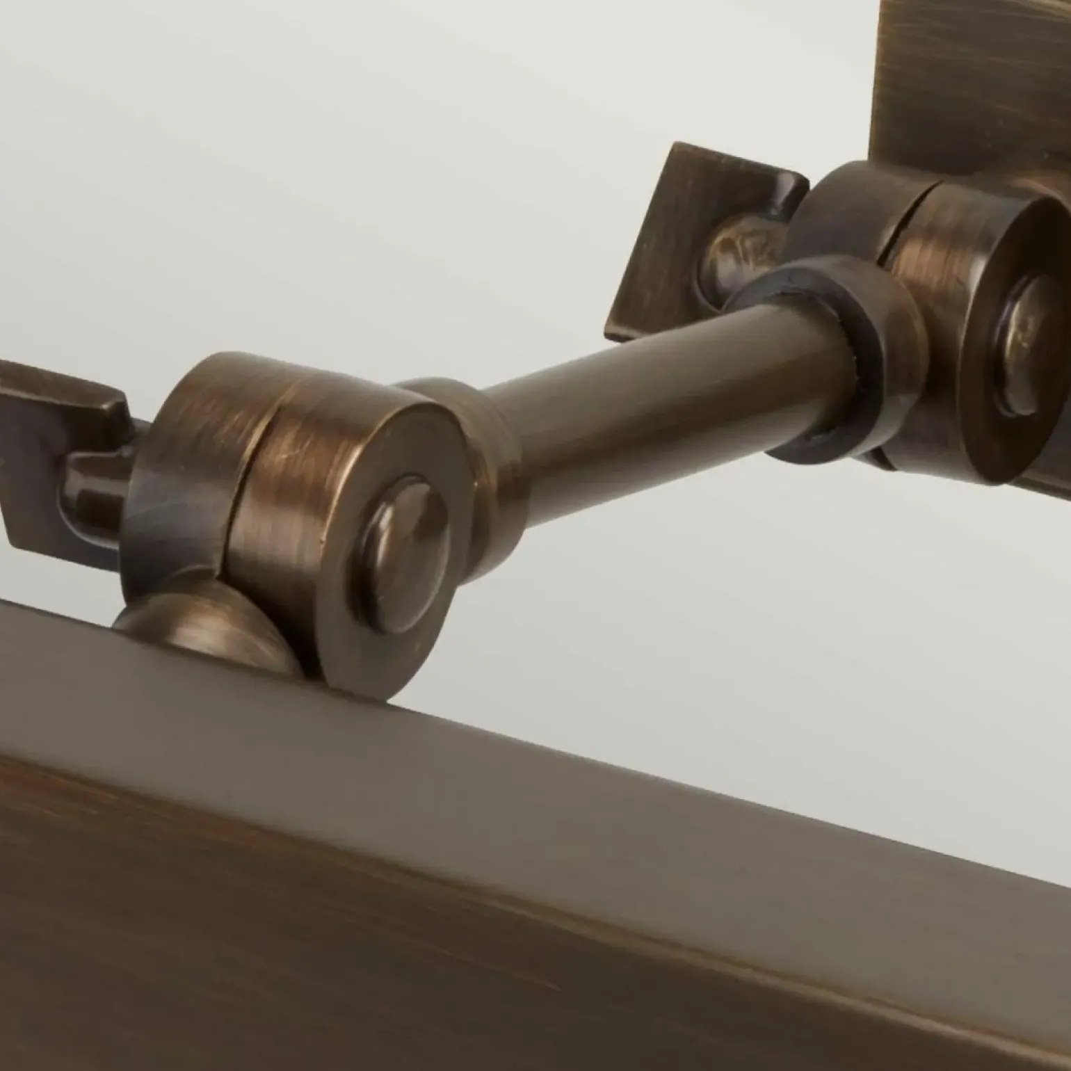 Sklep Kaja Kinkiet nad lustro, ciemnobrązowy CHAWTON-PLS-DB z serii CHAWTON