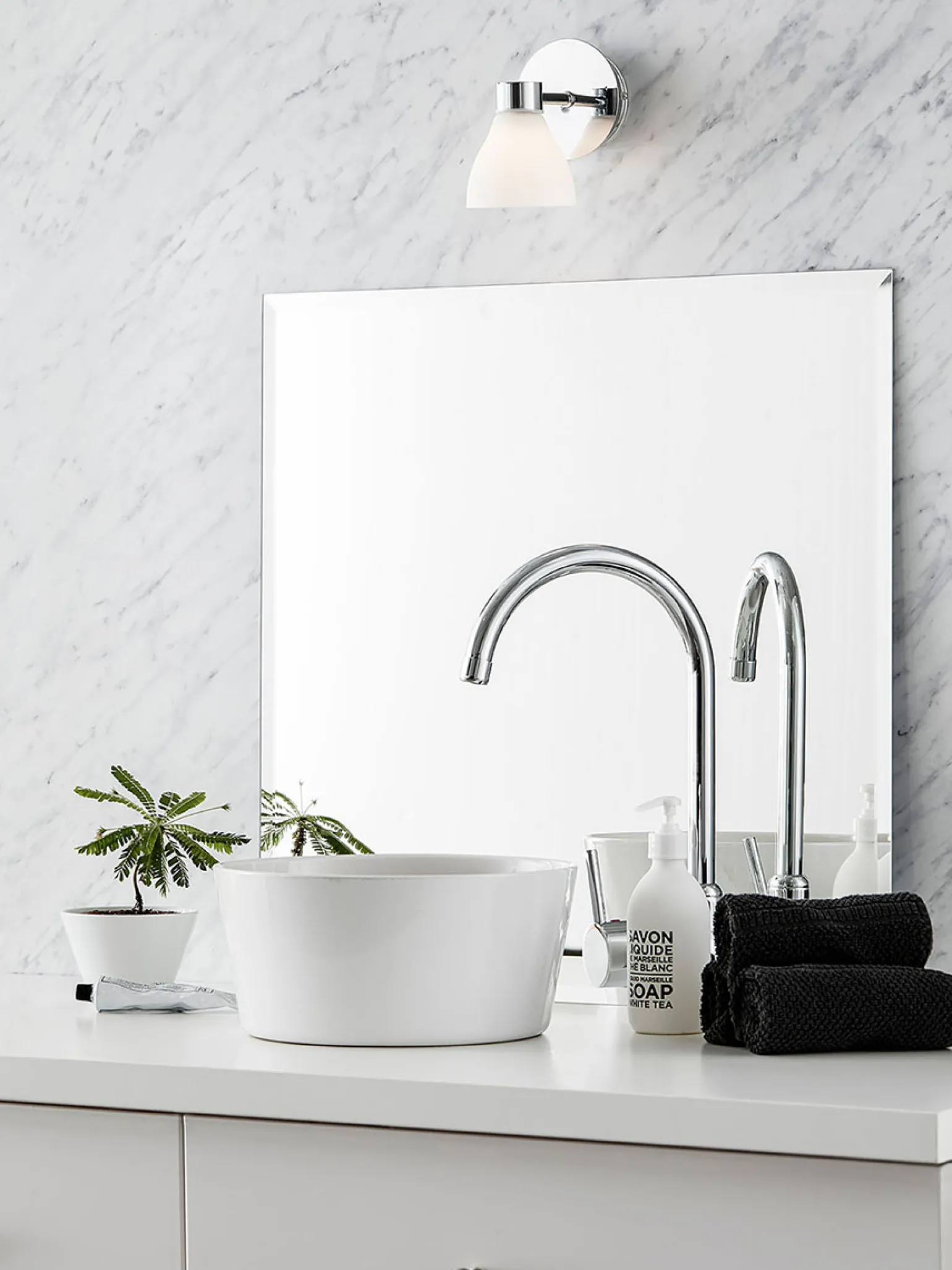 Sklep Kaja Kinkiet ze lustrzaną oprawą i kremowym kloszem 106367 | Kaja