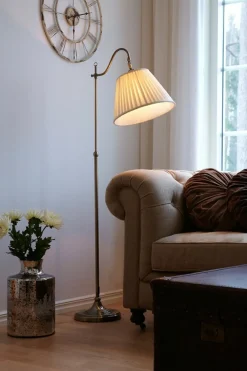 Sklep Kaja Klasyczna lampa podłogowa idealna do salonu 105921 | Kaja Oświetlenie