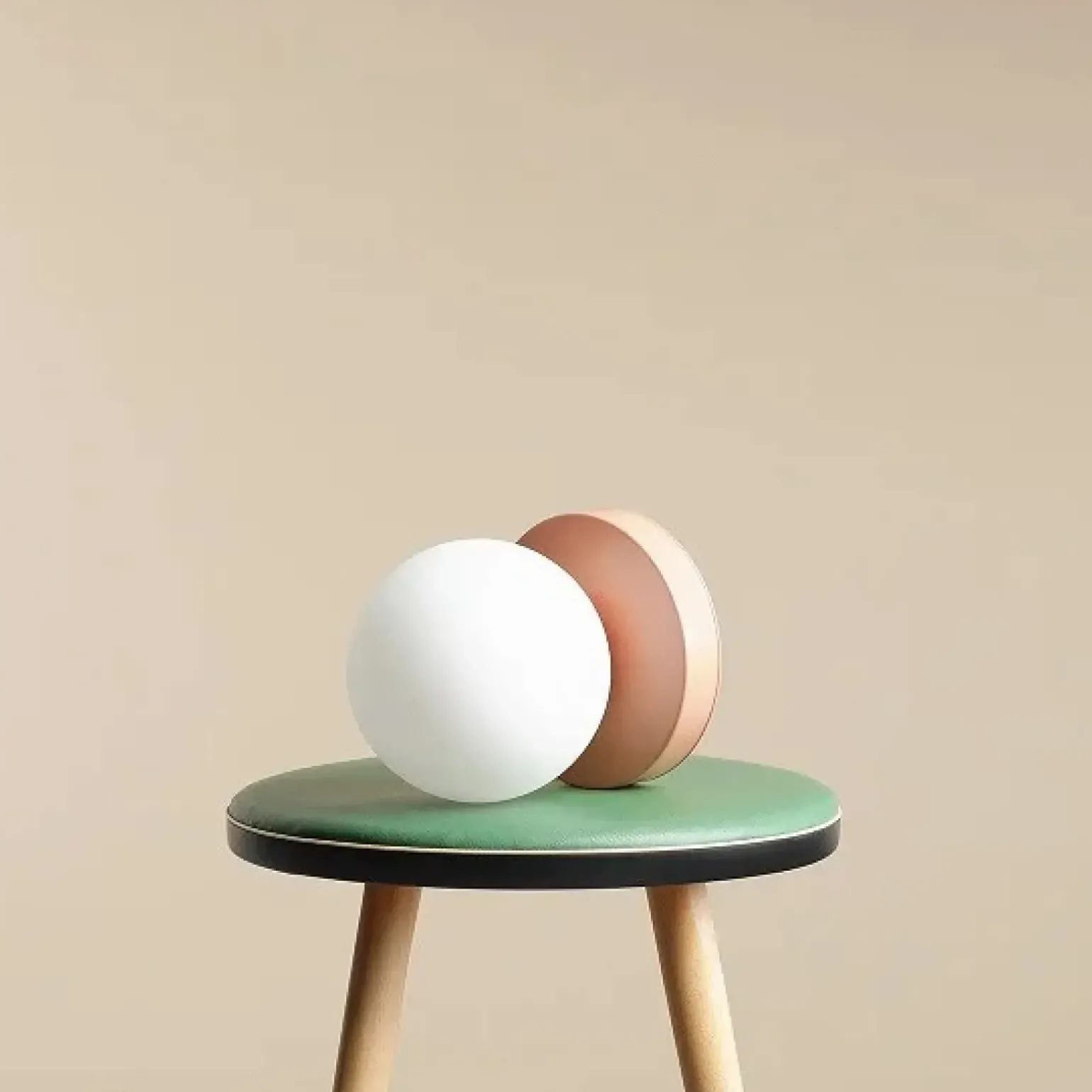 Sklep Kaja Kolorowa lampka z mlecznym kloszem 1076B11_S z serii BALL | Kaja