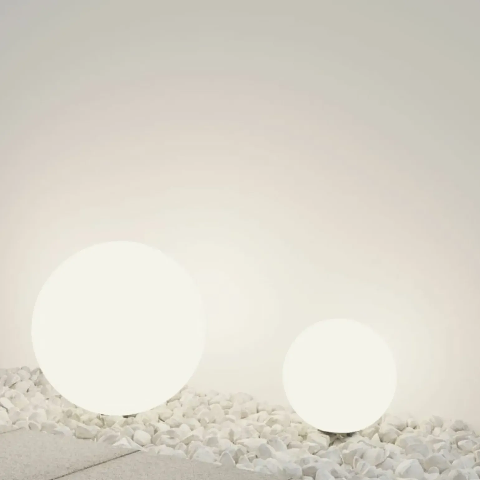 Sklep Kaja Kulista lampa ogrodowa stojąca ⌀30cm O594FL-01W z serii ERDA | Kaja