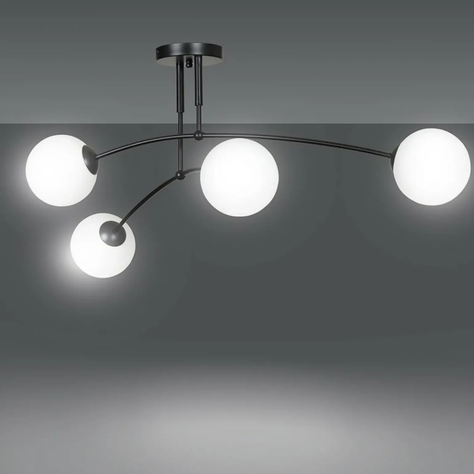 Best Sale Lampa sufitowa z białymi klasycznymi kloszami 670/4 | Kaja Oświetlenie Żyrandole Nowoczesne