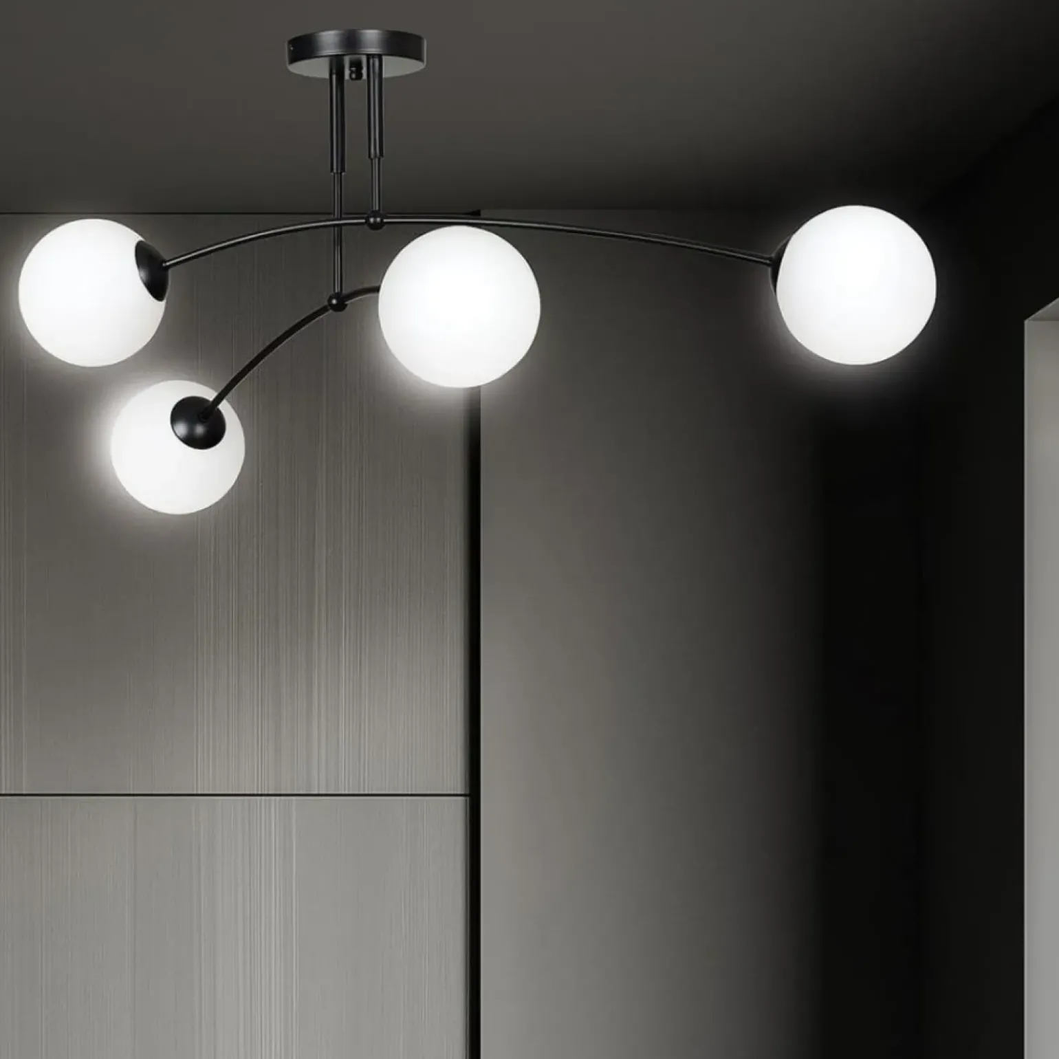 Best Sale Lampa sufitowa z białymi klasycznymi kloszami 670/4 | Kaja Oświetlenie Żyrandole Nowoczesne