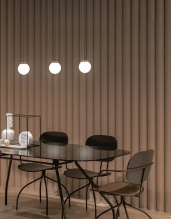 Shop Lampa wisząca z białym matowym kloszem 14 cm K-4910 ISLA | Kaja Żyrandole Nowoczesne