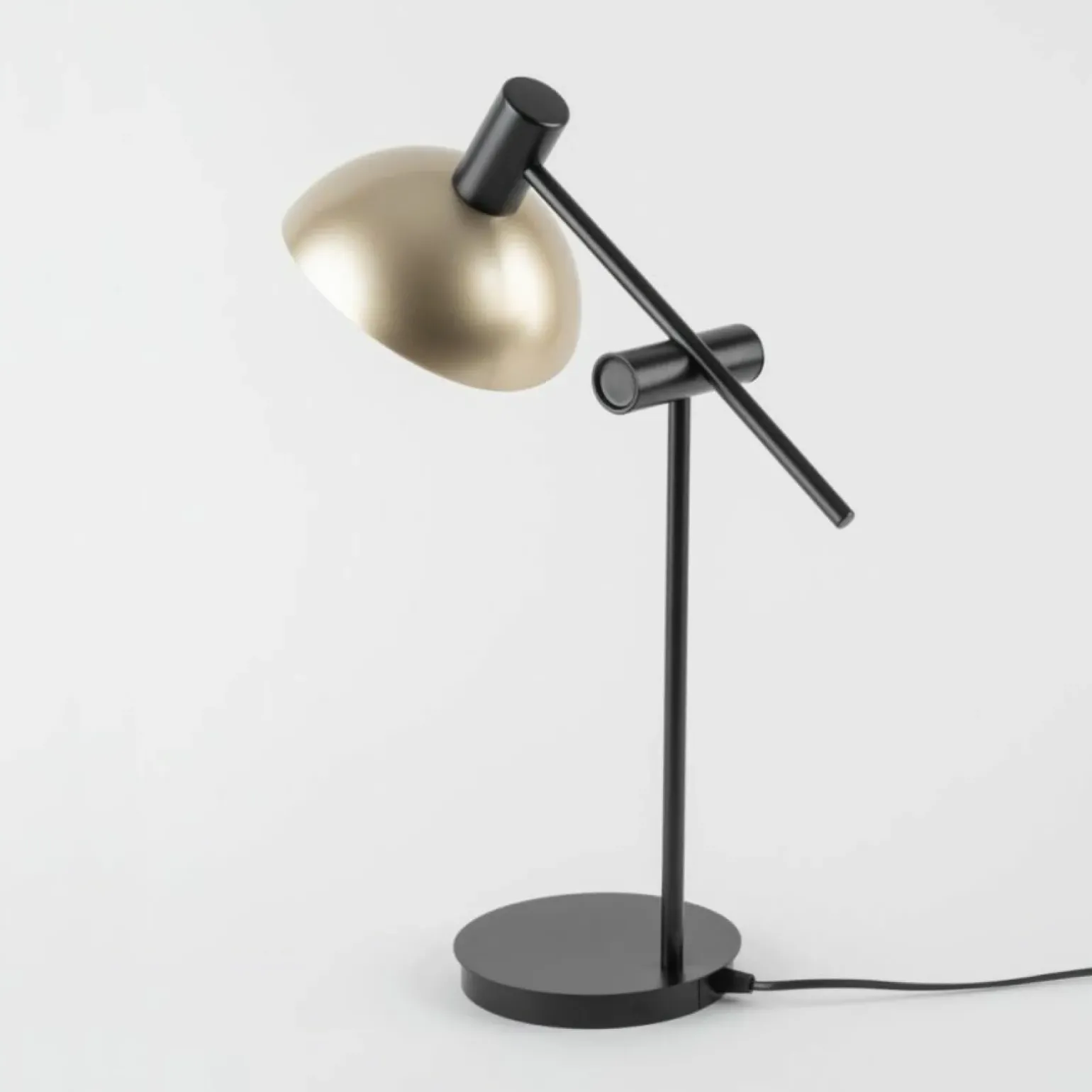 Sklep Kaja Lampka biurkowa ze złotym kloszem SIG 50357 ARTIS | Kaja Oświetlenie