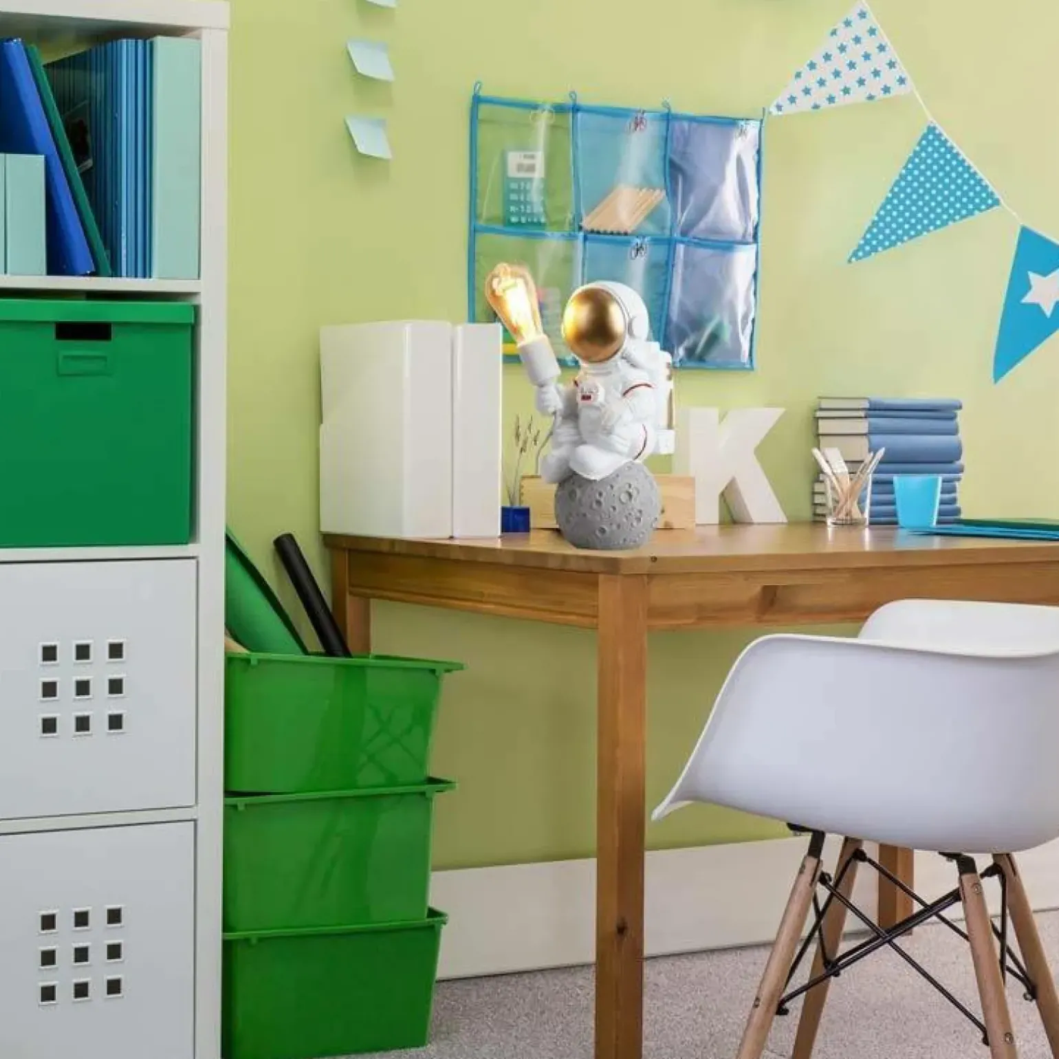 Sklep Kaja Lampka nocna dla miłośnika astronomiiABR-KARD6 AMSTRONG | Kaja