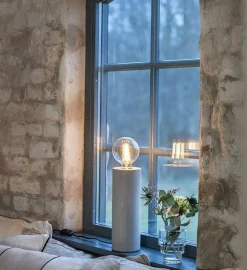 Sklep Kaja Lampka nocna z drewna, do rustykalnej sypialni 108756 LEGNA | Kaja