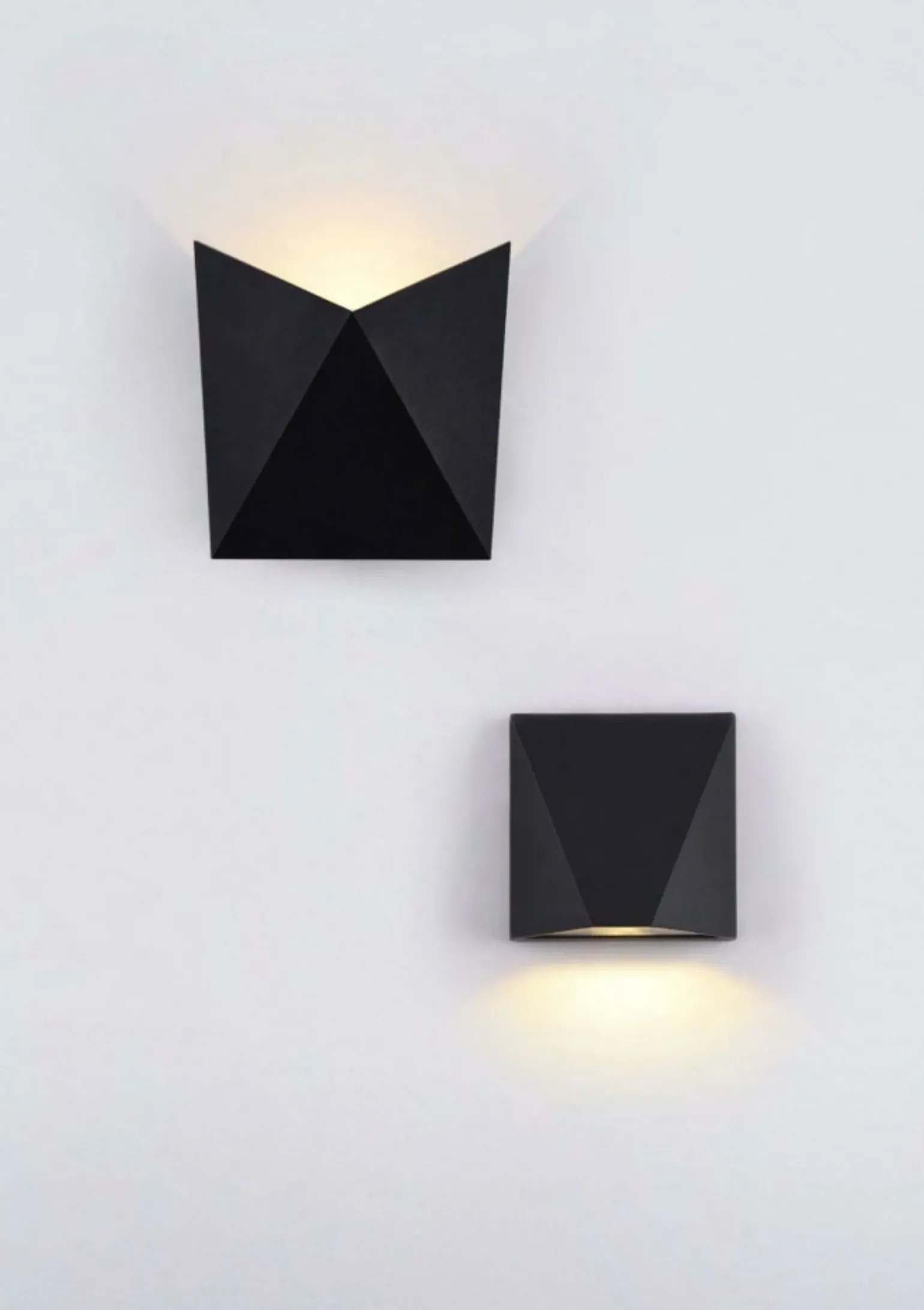 Sklep Kaja Ledowa, czarna lampa elewacyjna O577WL-L5B BEEKMAN | Kaja Oświetlenie