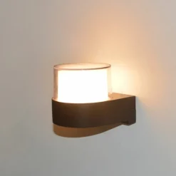 Sklep Kaja Ledowa, elewacyjna lampa ścienna 3000K OWL-4626-3K z serii MARTI