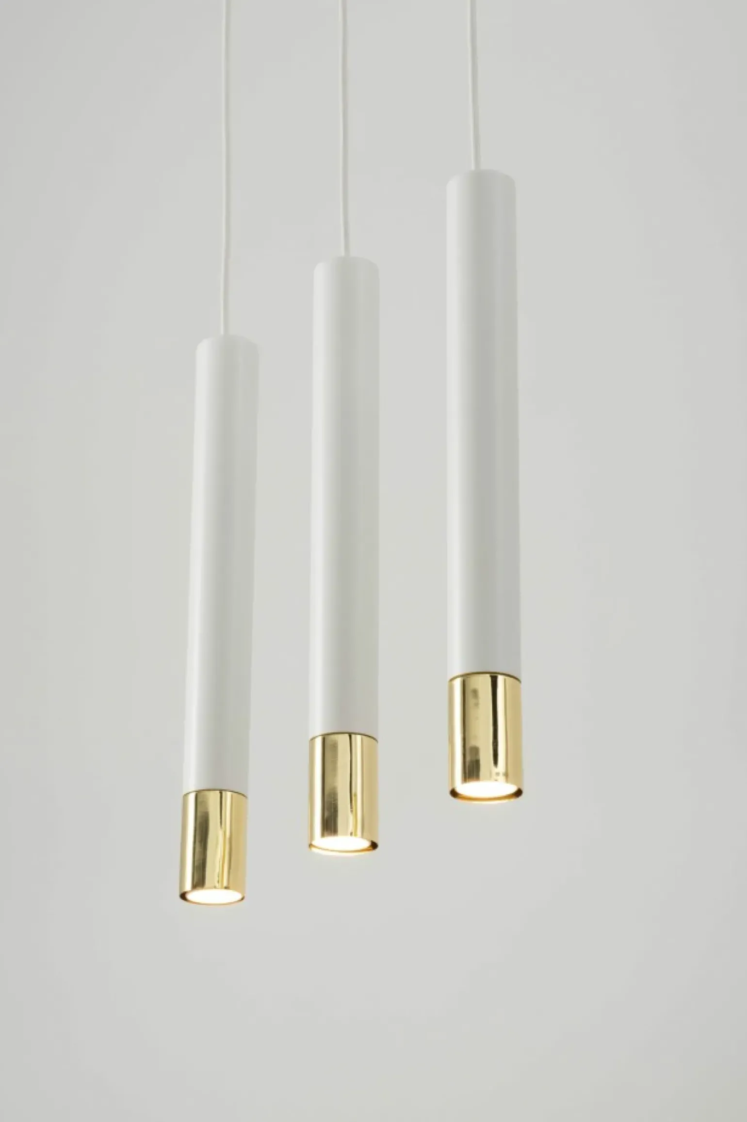 Clearance Listwa sufitowa z biało-złotymi tubami SIG 33388 z serii SOPEL GRAND Żyrandole Nowoczesne