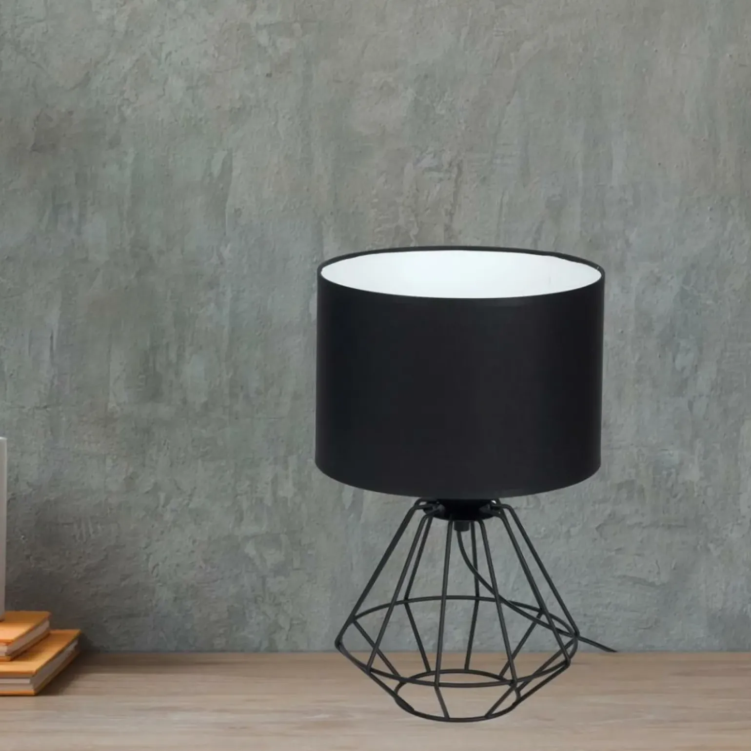 Sklep Kaja Loftowa lampka stołowa z czarno-białym abażurem MLP4792 z serii COLIN | Kaja Ośw