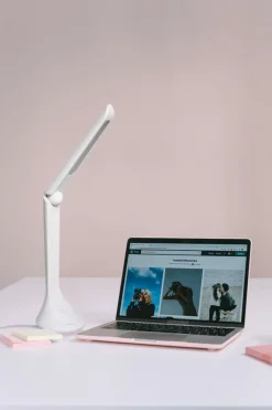 Sklep Kaja Minimalistyczna, prosta lampka LED K-MT-205 BIAŁY ASTON | Kaja