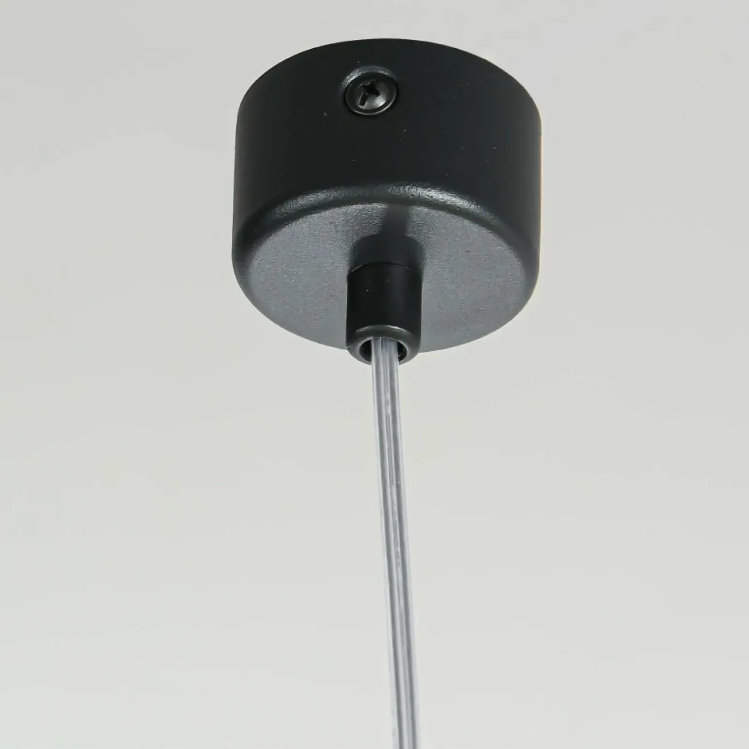 Sale Minimalistyczna tuba z regulowanym zwisem LP-894/1P BK z serii LUNGO Żyrandole Nowoczesne