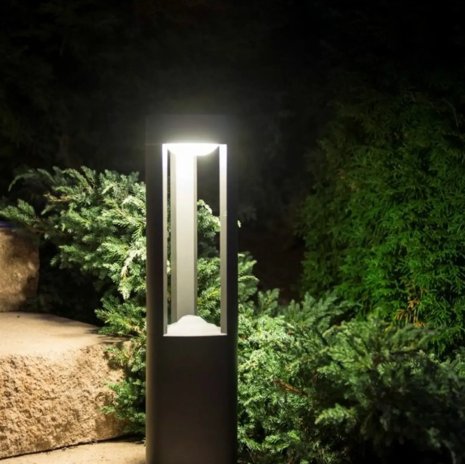 Sklep Kaja Niska lampa ogrodowa stojąca, aluminium GL 11201 z serii FAN | Kaja Oświetlenie