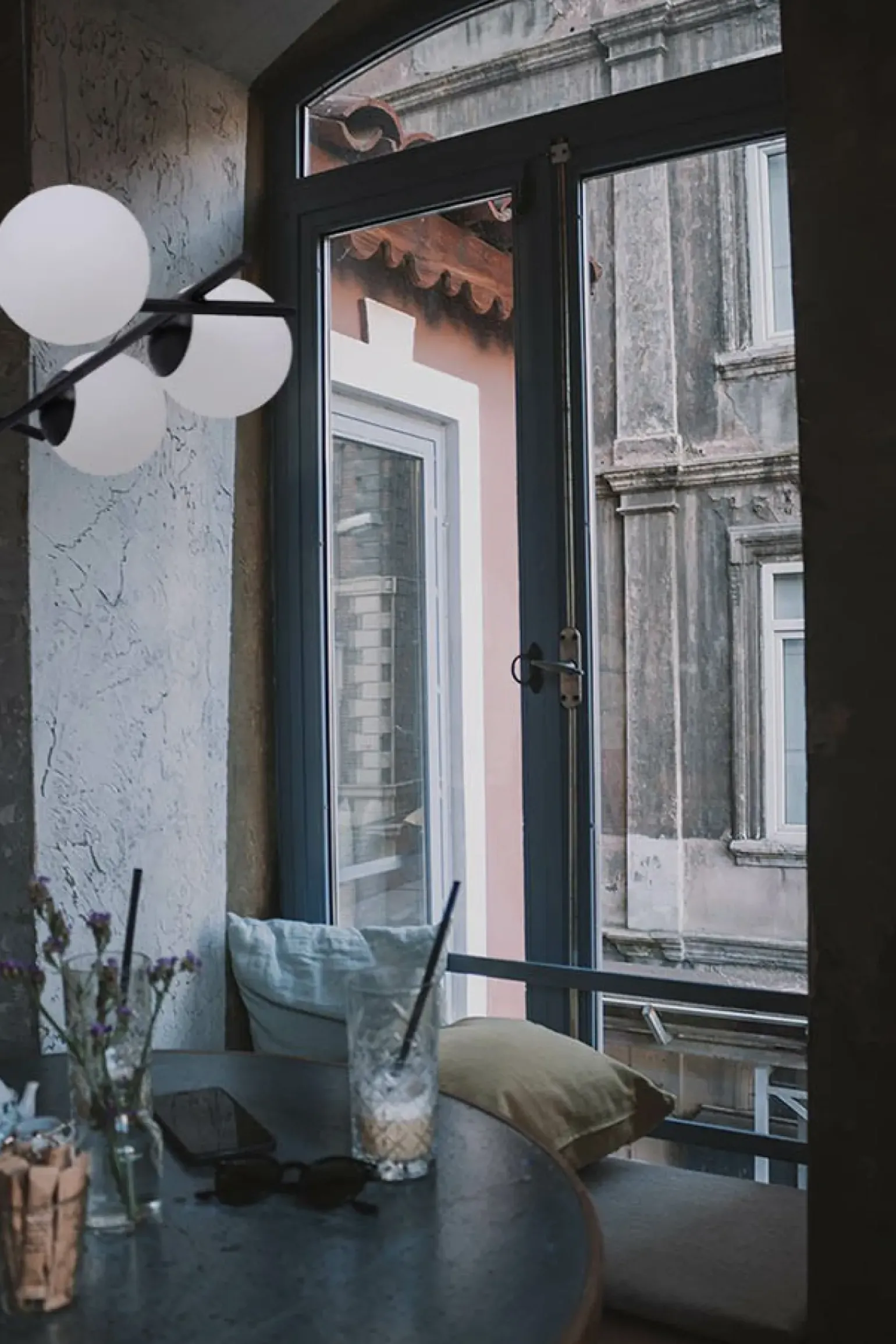 Hot Okazała lampa wisząca na trójkątnej podstawie K-4967 | Kaja Żyrandole Nowoczesne