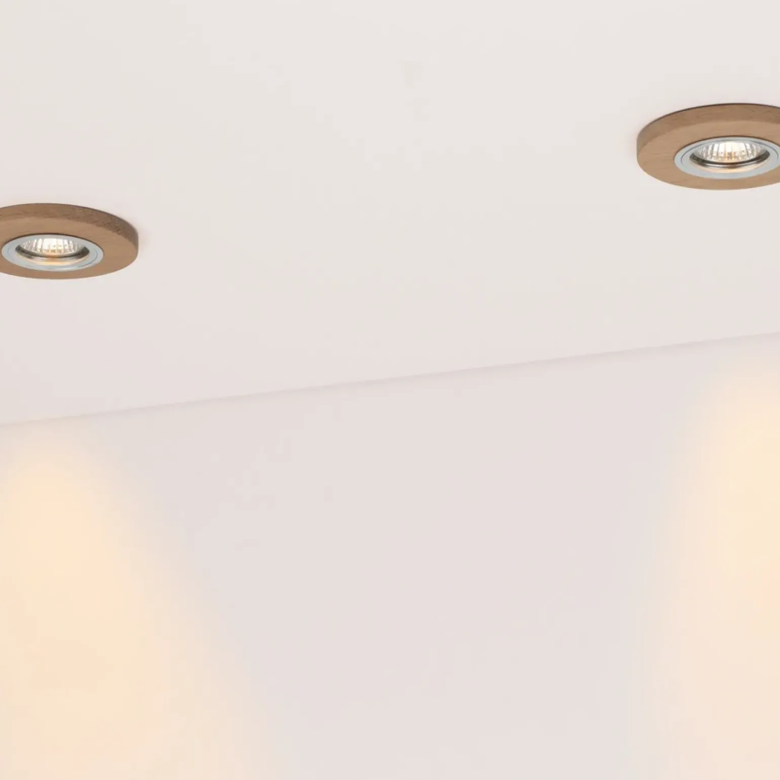 Sklep Kaja Okrągłe oczko podtynkowe wykonane z drewna 2511174 VITAR | Kaja