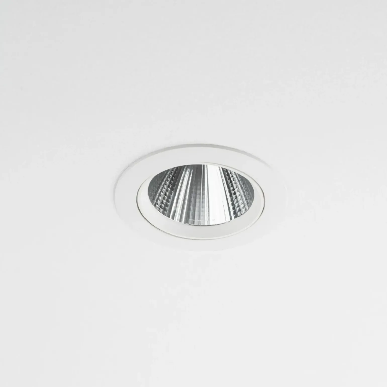 Sklep Kaja Oprawa podtynkowa oczko LED 15W 4000K ⌀14cm 10556 EGINA LED | Kaja