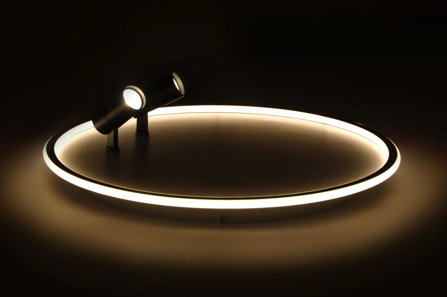 Sklep Kaja Plafon z wbudowanym LED-em, z reflektorami K-8192 z serii LOGAN | Kaja Oświetlen