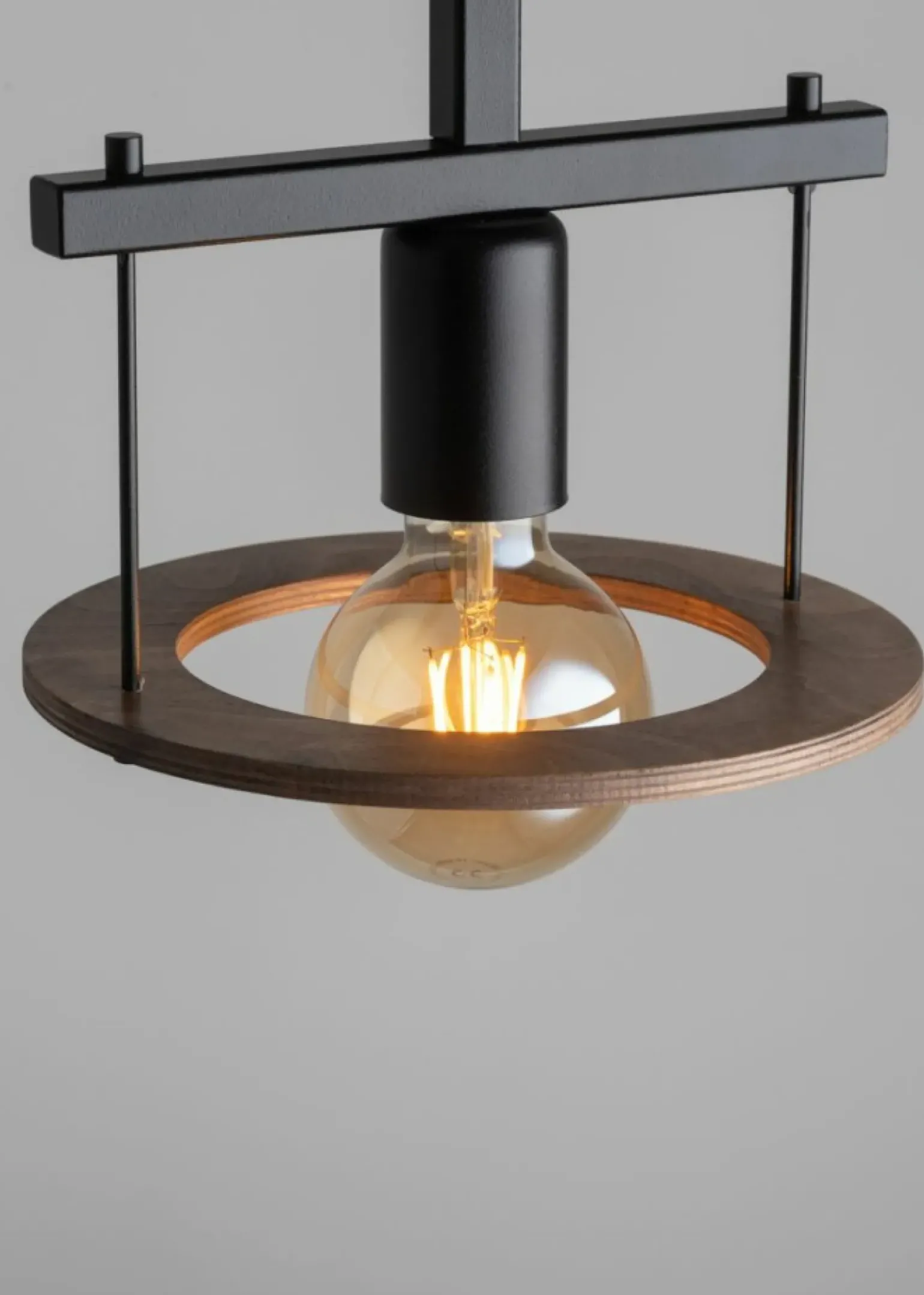 Best Sale Pojedyncza oprawa sufitowa z drewnianą obręczą SIG 32486 COFFEE Żyrandole Nowoczesne