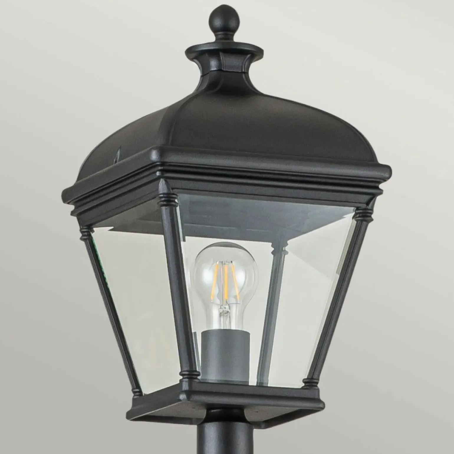 Sklep Kaja Ponad dwumetrowa lampa ogrodowa BAYVIEW-5L-BK z serii BAYVIEW