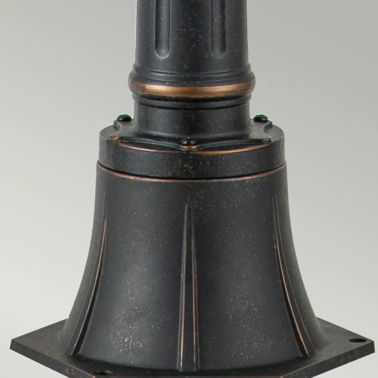 Sklep Kaja Ponad metrowa lampa ogrodowa BT4-M z serii BALTIMORE