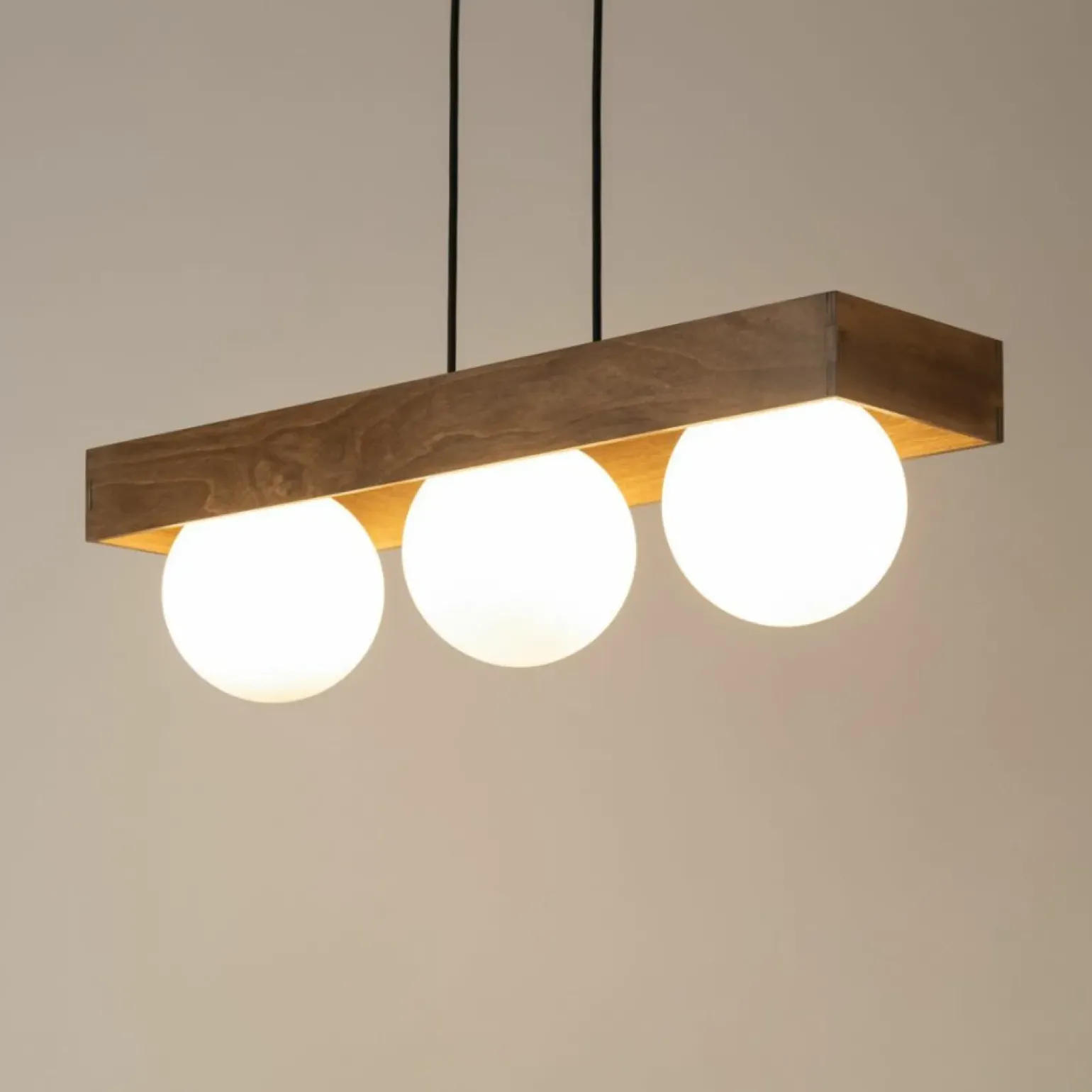 Clearance Potrójna lampa wisząca z ozdobnym drewnem SIG 33665 z serii BLOOM Żyrandole Nowoczesne