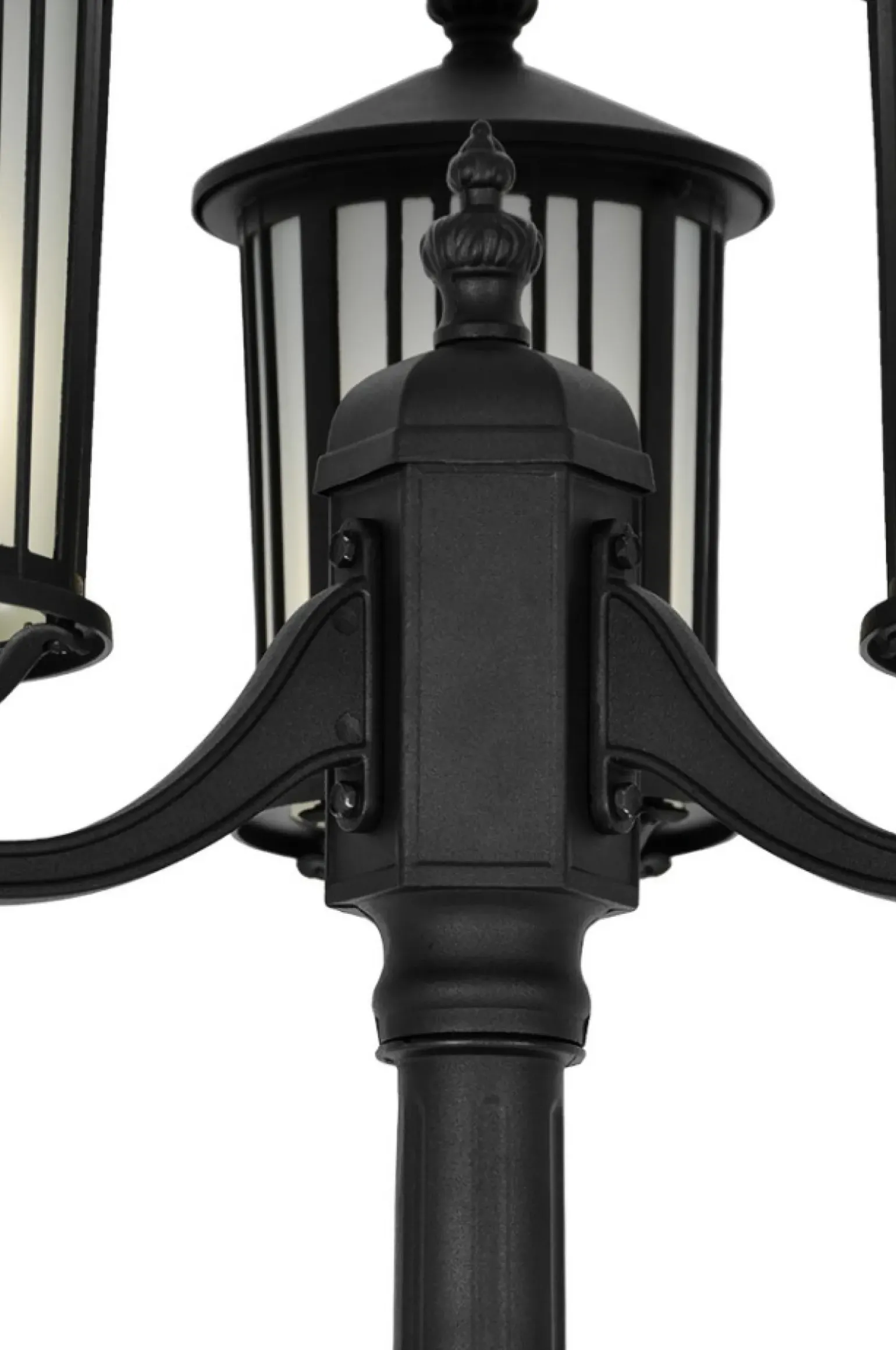 Sklep Kaja Solidna lampa ogrodowa, latarnia na trzy żarówki K-8213 z serii DETROIT