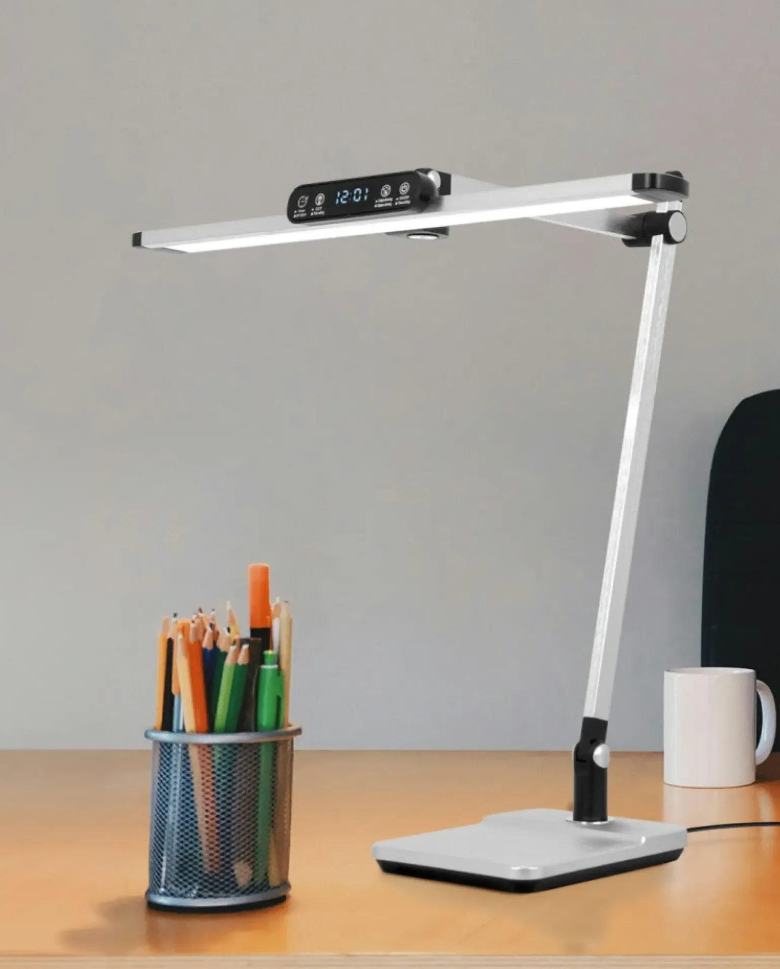 Sklep Kaja Srebrna lampa biurkowa, kreślarska, LED K-BL1321 z serii ARES