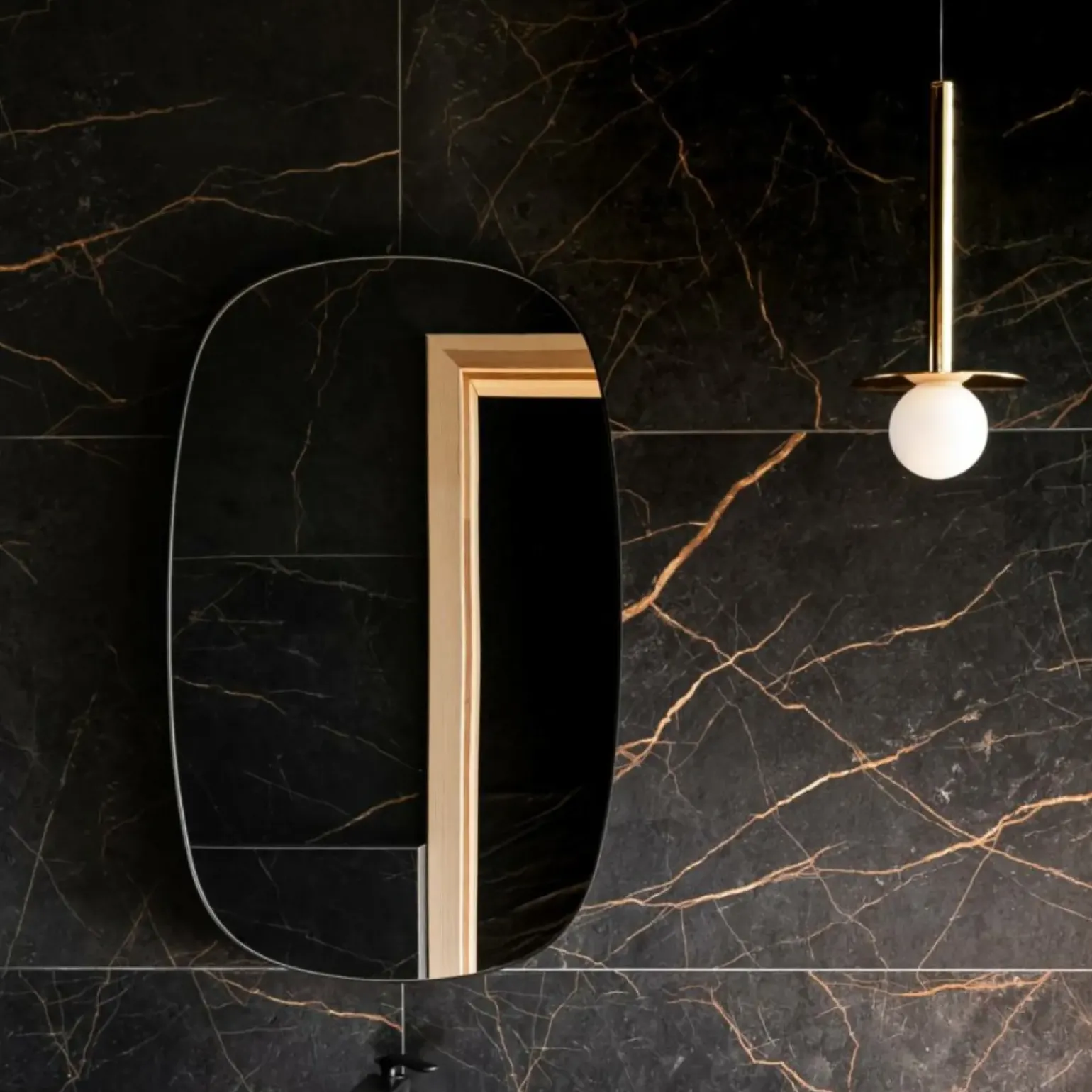 Sale Wąska lampa wisząca do łazienki LP-048/1PS GR BOLITA | Kaja Żyrandole Nowoczesne