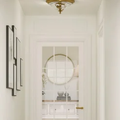 Sklep Kaja Złoty plafon ze szklanym kloszem HK-CAMBRIDGE-F-A z serii CAMBRIDGE