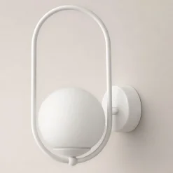 Sklep Kaja Biało-złoty kinkiet ścienny z kloszem i ramką K-5472 z serii MALTA